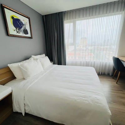 Rent of a modern, furnished apartment, Hai Chau, Da Nang, Vietnam